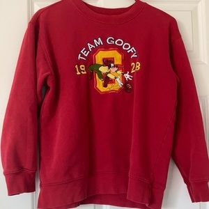 Vintage red Disney sweatshirt!